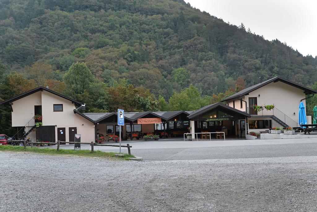 Rooms Tolminska Korita Екстериор снимка